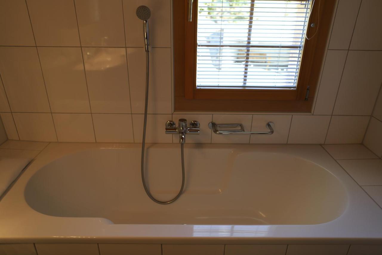 Excellent Flat With A Fantastic View Of The Eiger! Apartment Grindelwald Bagian luar foto